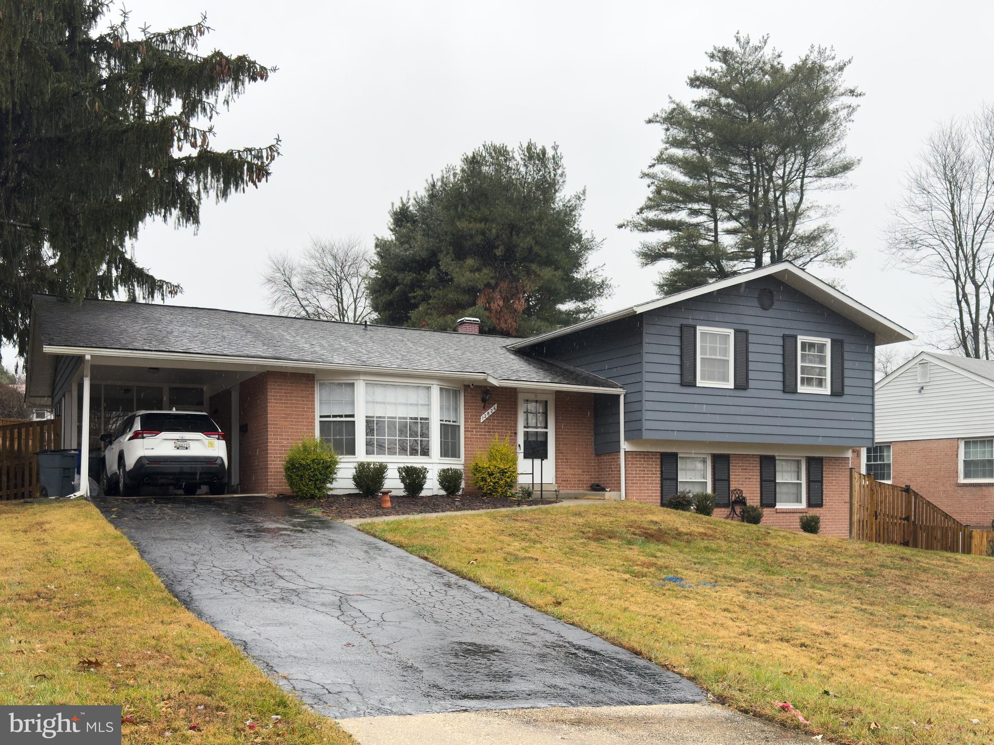 Spacious home with 3 parking spaces