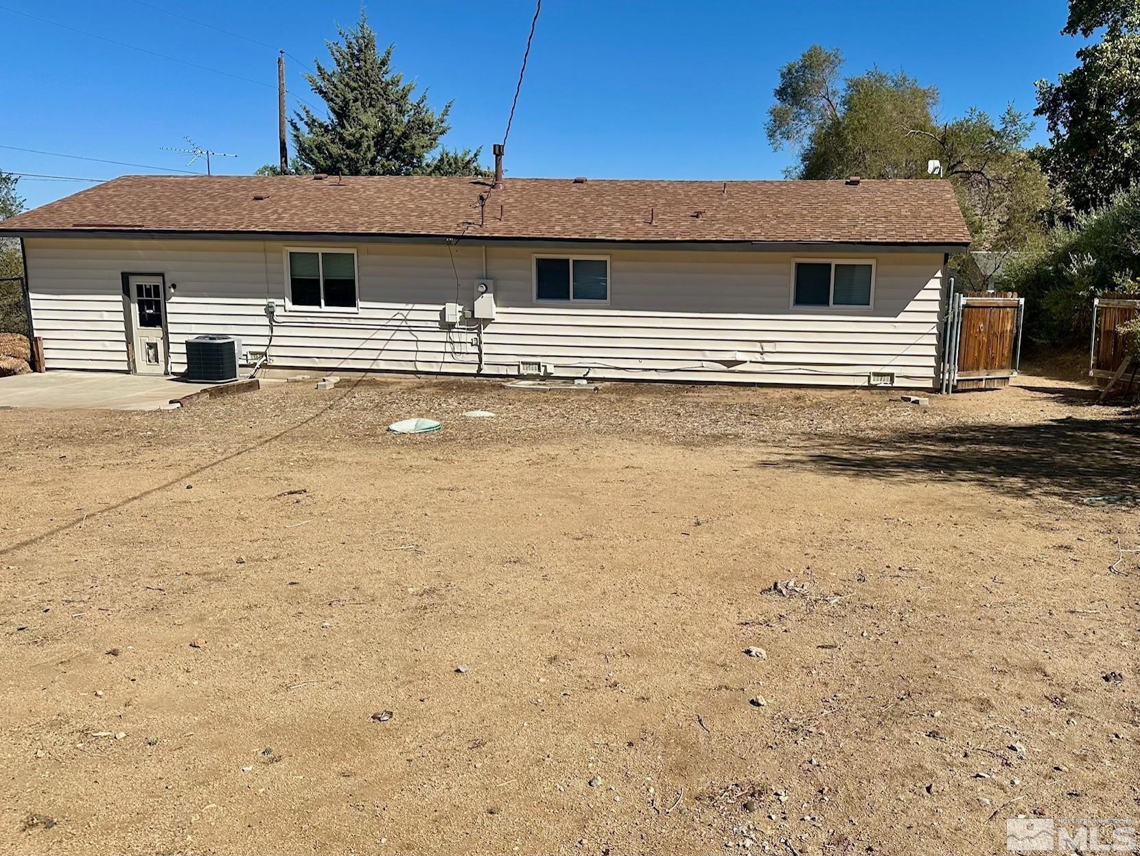 8800 Artesian Way Reno, NV 89506 - Photo 12 of 18 Photo 12