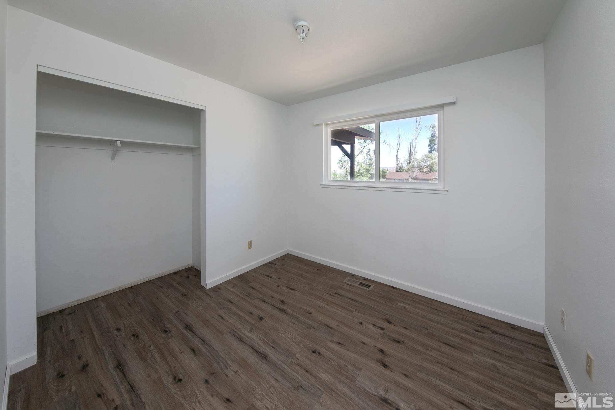 8800 Artesian Way Reno, NV 89506 - Photo 8 of 18 Photo 8
