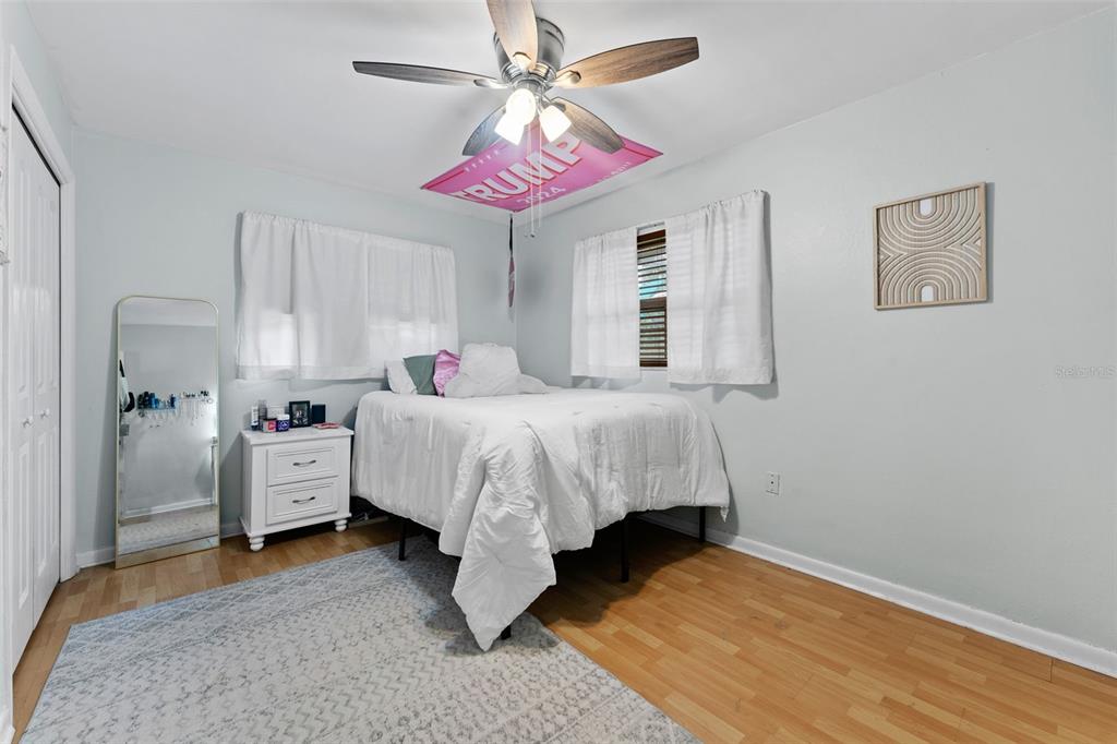 2079 Brendla Road Clearwater, FL 33755 - Photo 20 of 37 Bedroom 3