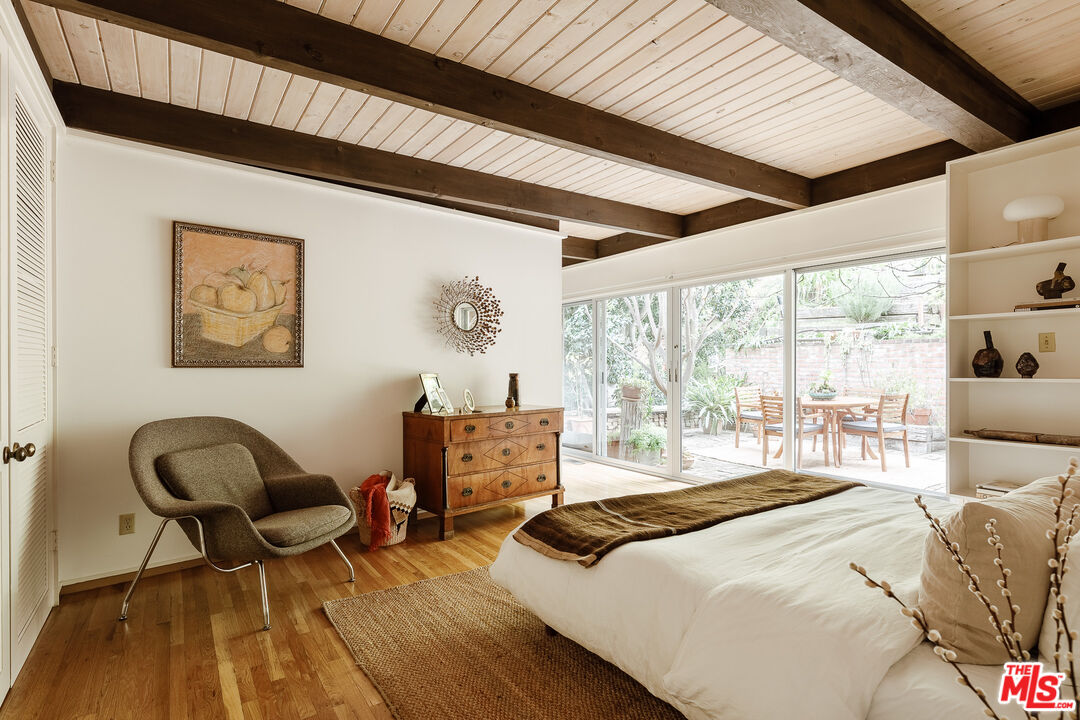 9620 Heather Road Beverly Hills, CA 90210 - Photo 16 of 45