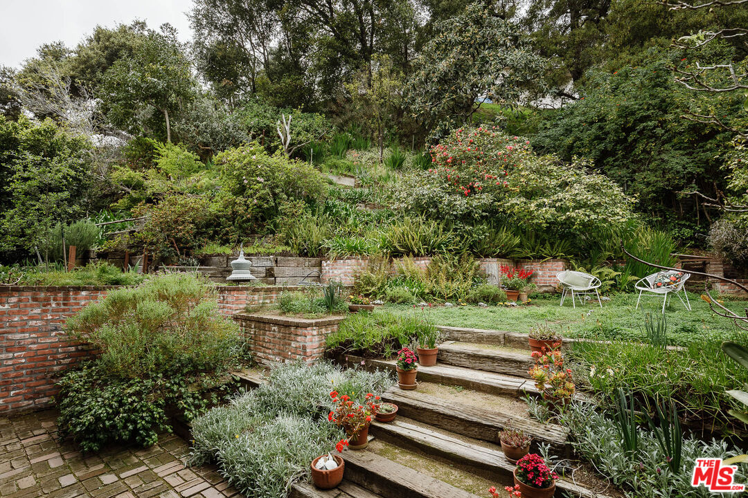 9620 Heather Road Beverly Hills, CA 90210 - Photo 19 of 45