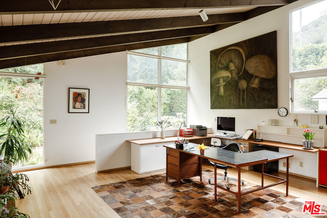 9620 Heather Road Beverly Hills, CA 90210 - Photo 32 of 45