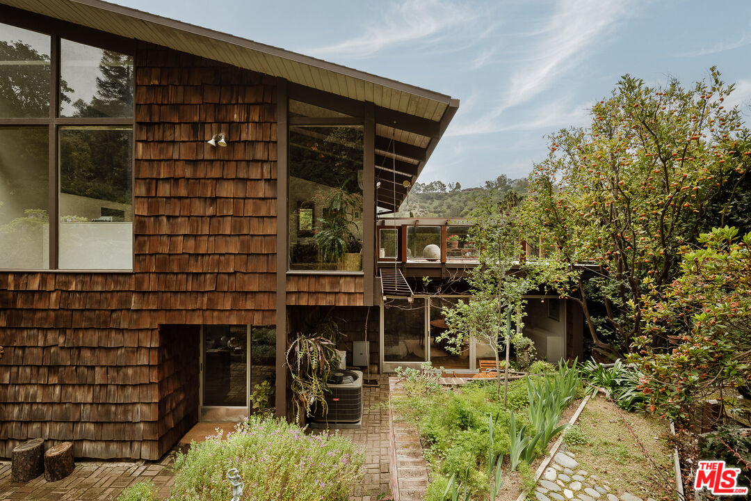 9620 Heather Road Beverly Hills, CA 90210 - Photo 44 of 45