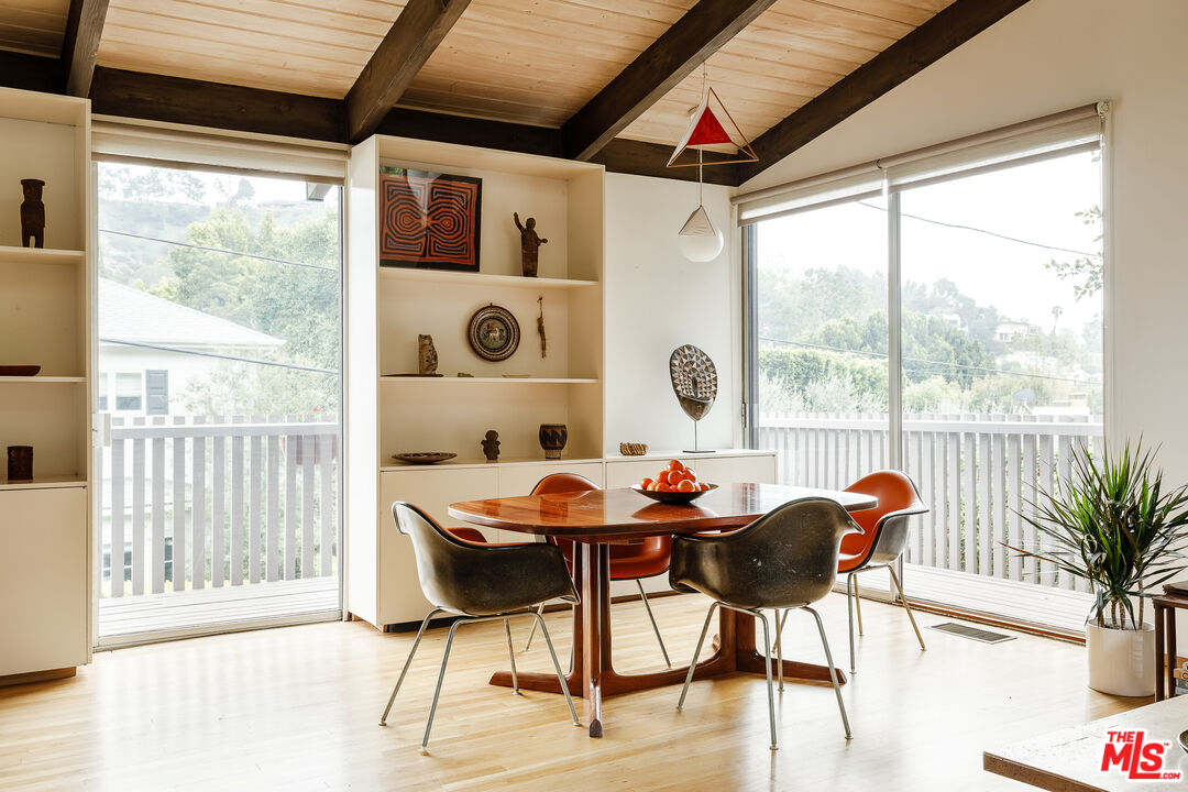 9620 Heather Road Beverly Hills, CA 90210 - Photo 7 of 45