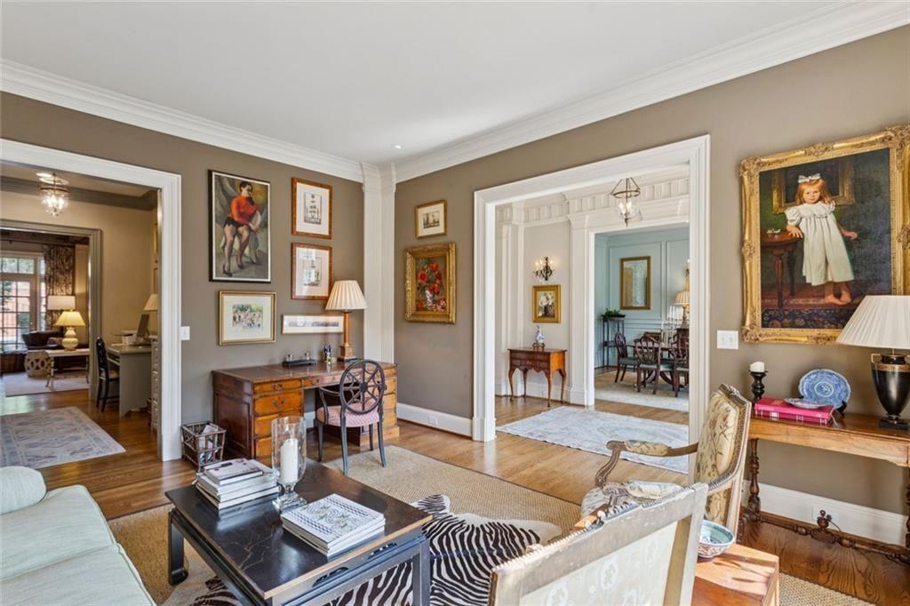 3005 Ranch Road Southeast Atlanta, GA 30339 - Photo 9 of 57 a living room with furniture and a dining table