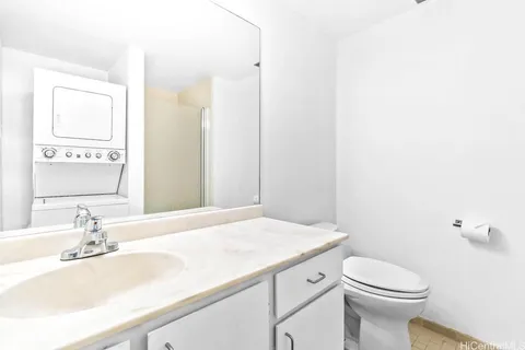 $675,000 | 2215 Aloha Drive, Unit DH1401, Honolulu, HI 96815