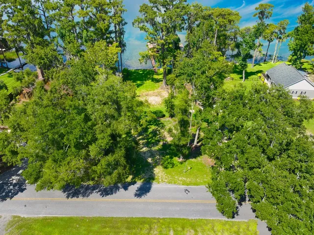 $425,000 | 1341 Northeast Cherry Lake Circle, Madison, FL 32340