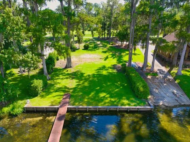 $425,000 | 1341 Northeast Cherry Lake Circle, Madison, FL 32340