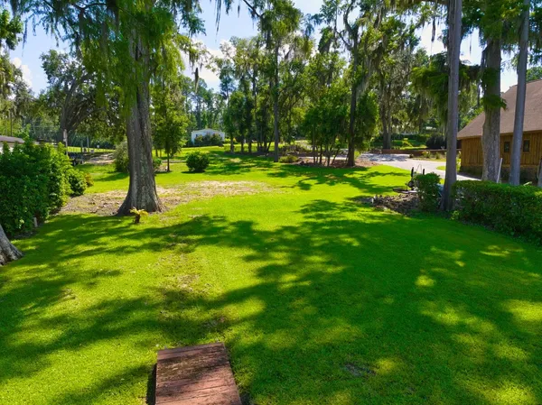 $425,000 | 1341 Northeast Cherry Lake Circle, Madison, FL 32340