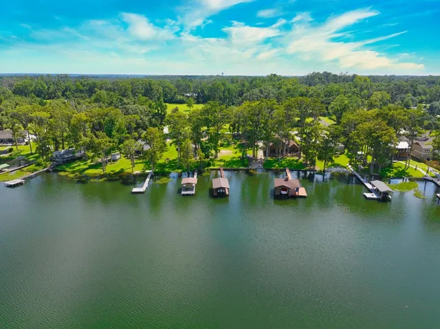 $425,000 | 1341 Northeast Cherry Lake Circle, Madison, FL 32340