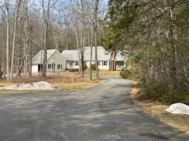 99 Cambridge Road Bedford, NH 03110 - Photo 8 of 21