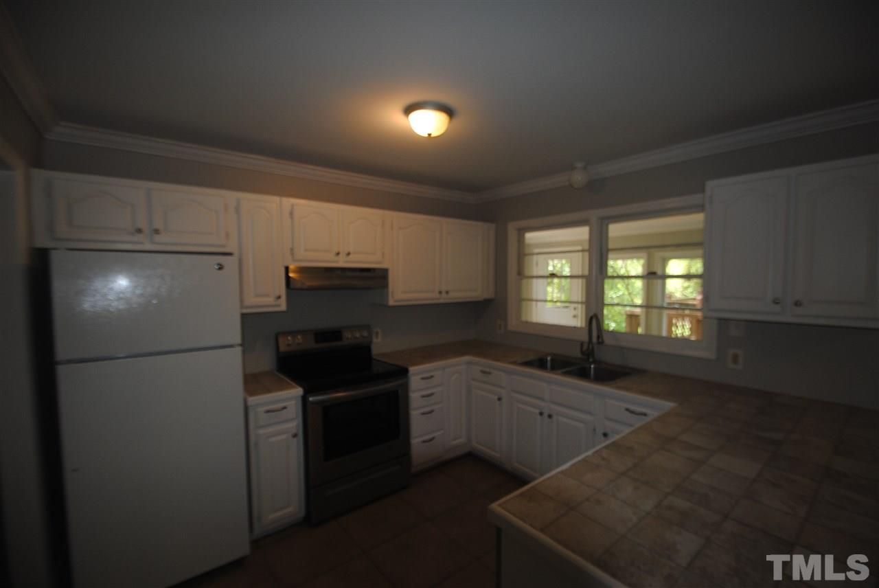 468 Dacian Road Raleigh, NC 27610 - Photo 8 of 22