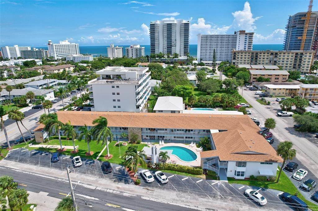 1110 North Riverside Drive, Unit 29 Pompano Beach, FL 33062 - Photo 2 of 17 Photo 2