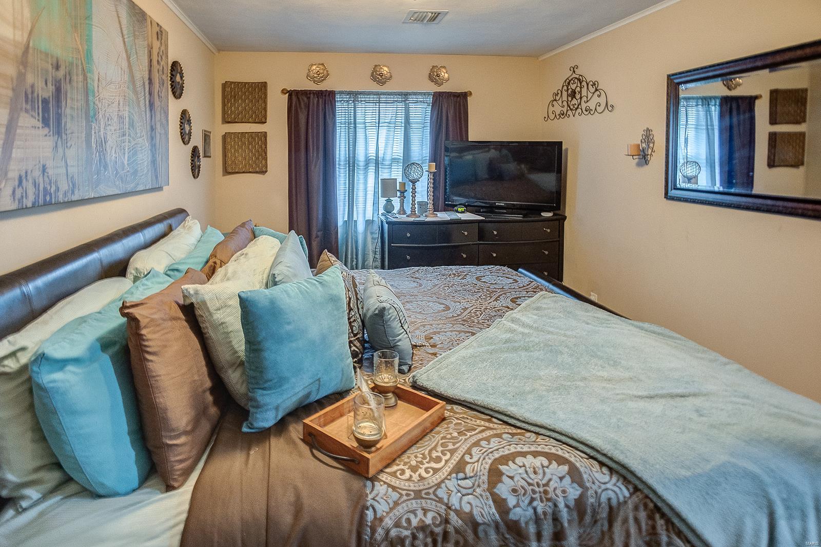 429 John Henry Road Belleville, IL 62220 - Photo 37 of 54 Gallery Image 37