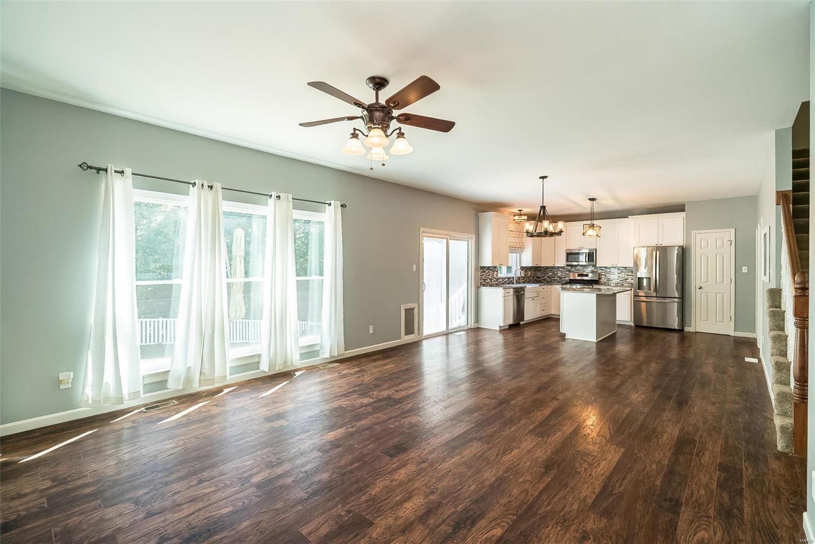 3 Compass Pointe St. Louis, MO 63129 - Photo 11 of 52 Gallery Image 11