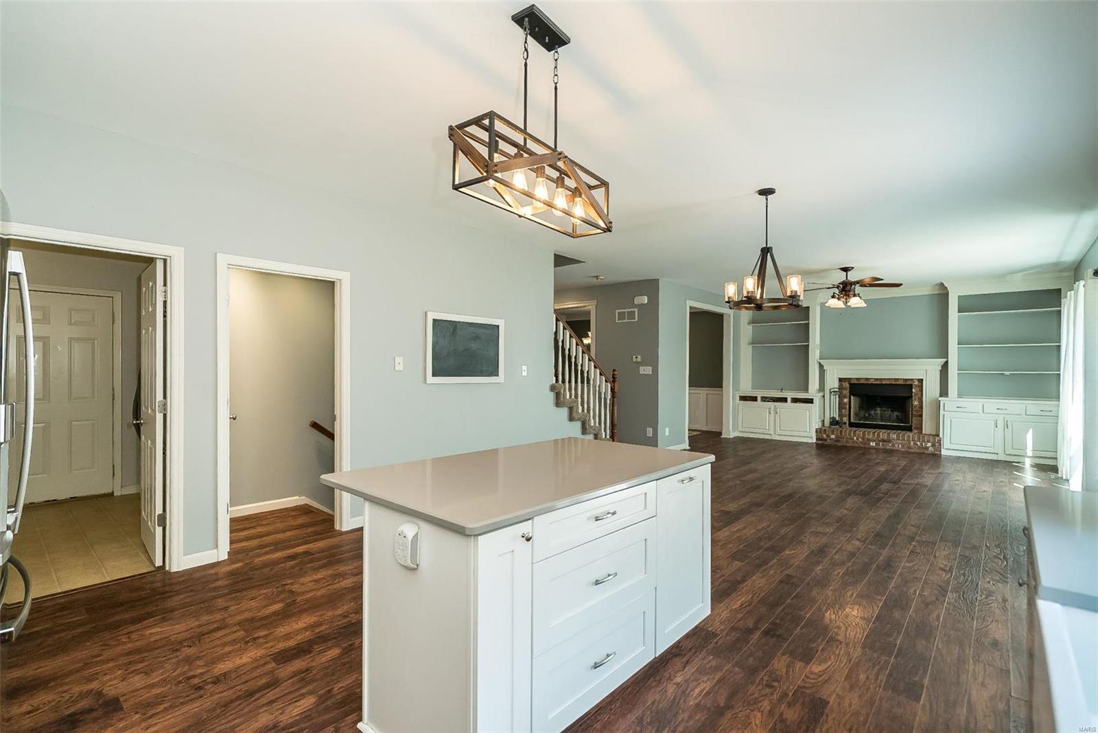 3 Compass Pointe St. Louis, MO 63129 - Photo 23 of 52 Gallery Image 23