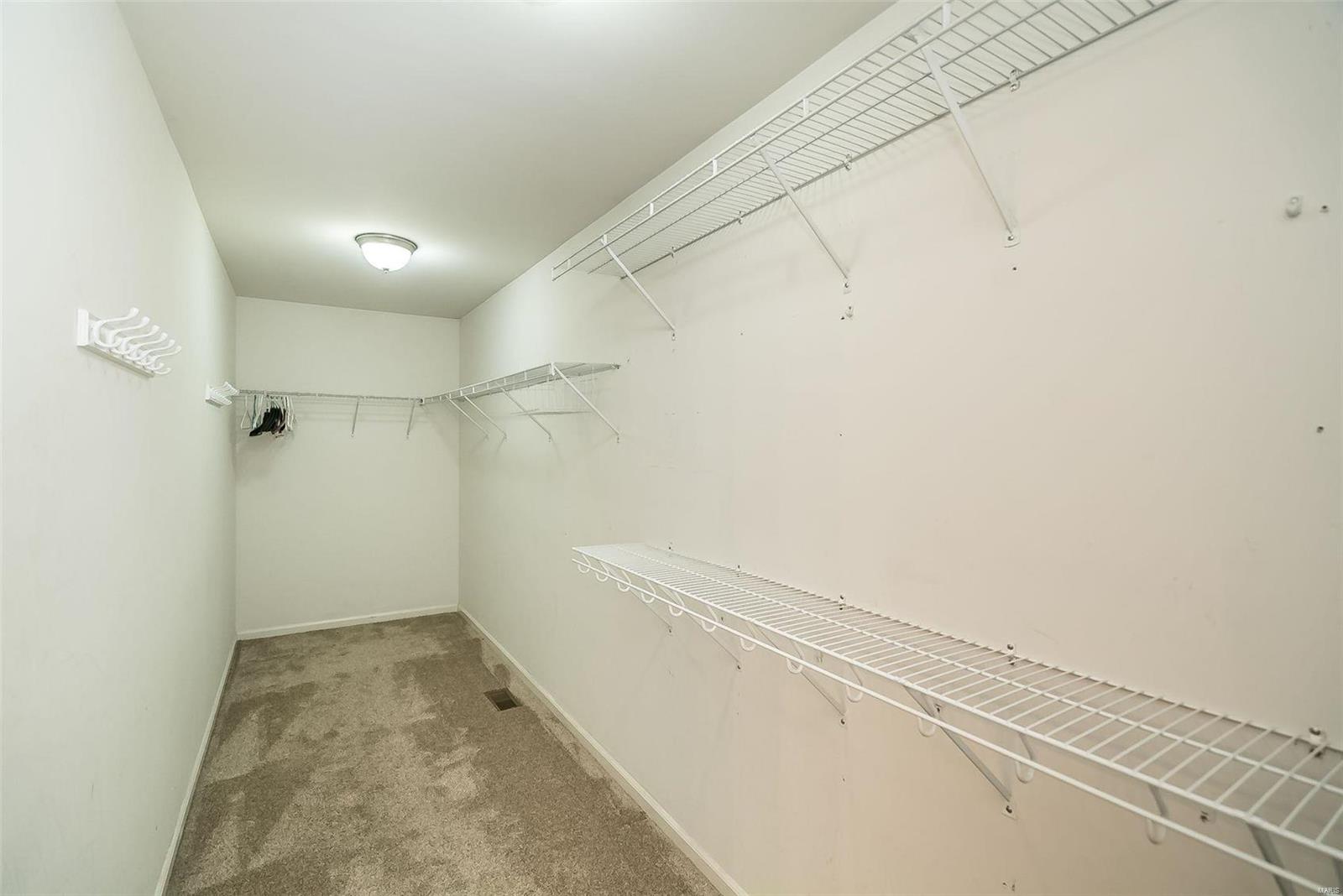 3 Compass Pointe St. Louis, MO 63129 - Photo 32 of 52 Gallery Image 32