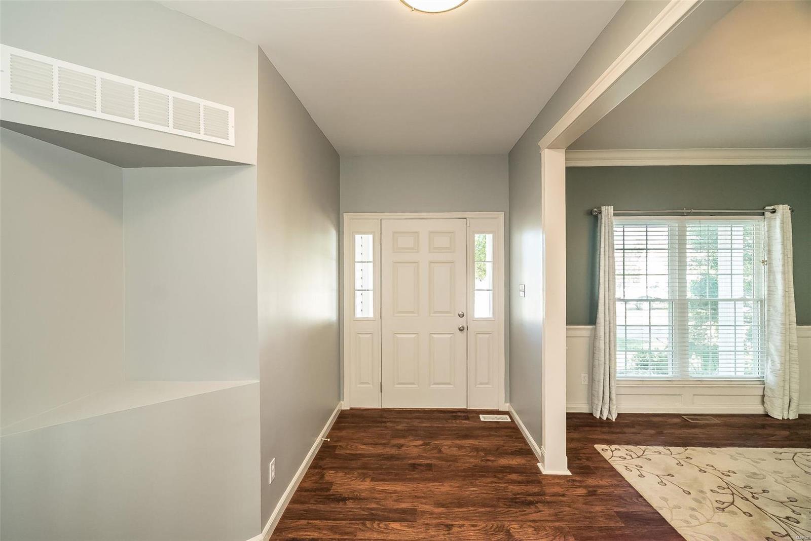 3 Compass Pointe St. Louis, MO 63129 - Photo 4 of 52 Gallery Image 4