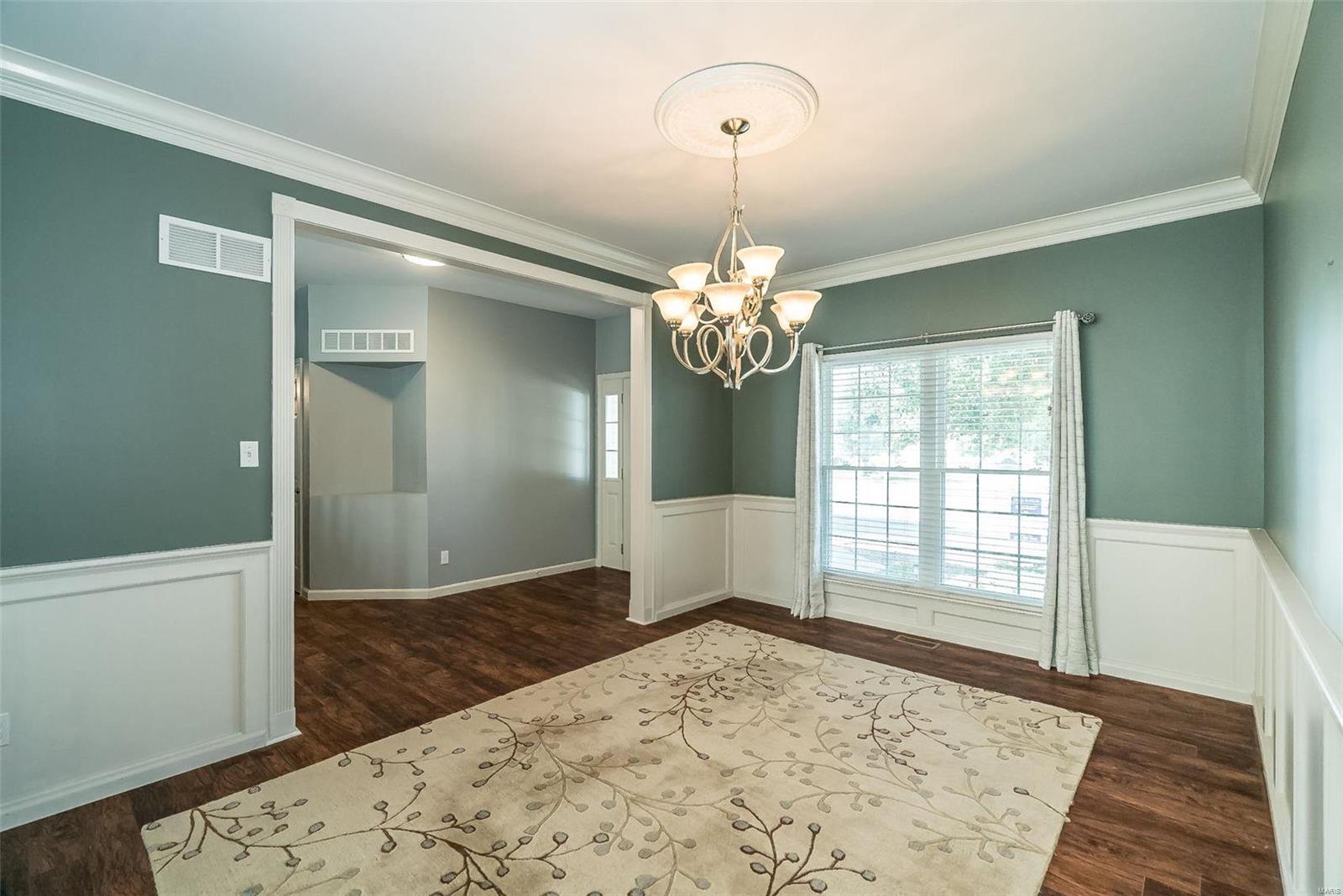 3 Compass Pointe St. Louis, MO 63129 - Photo 9 of 52 Gallery Image 9