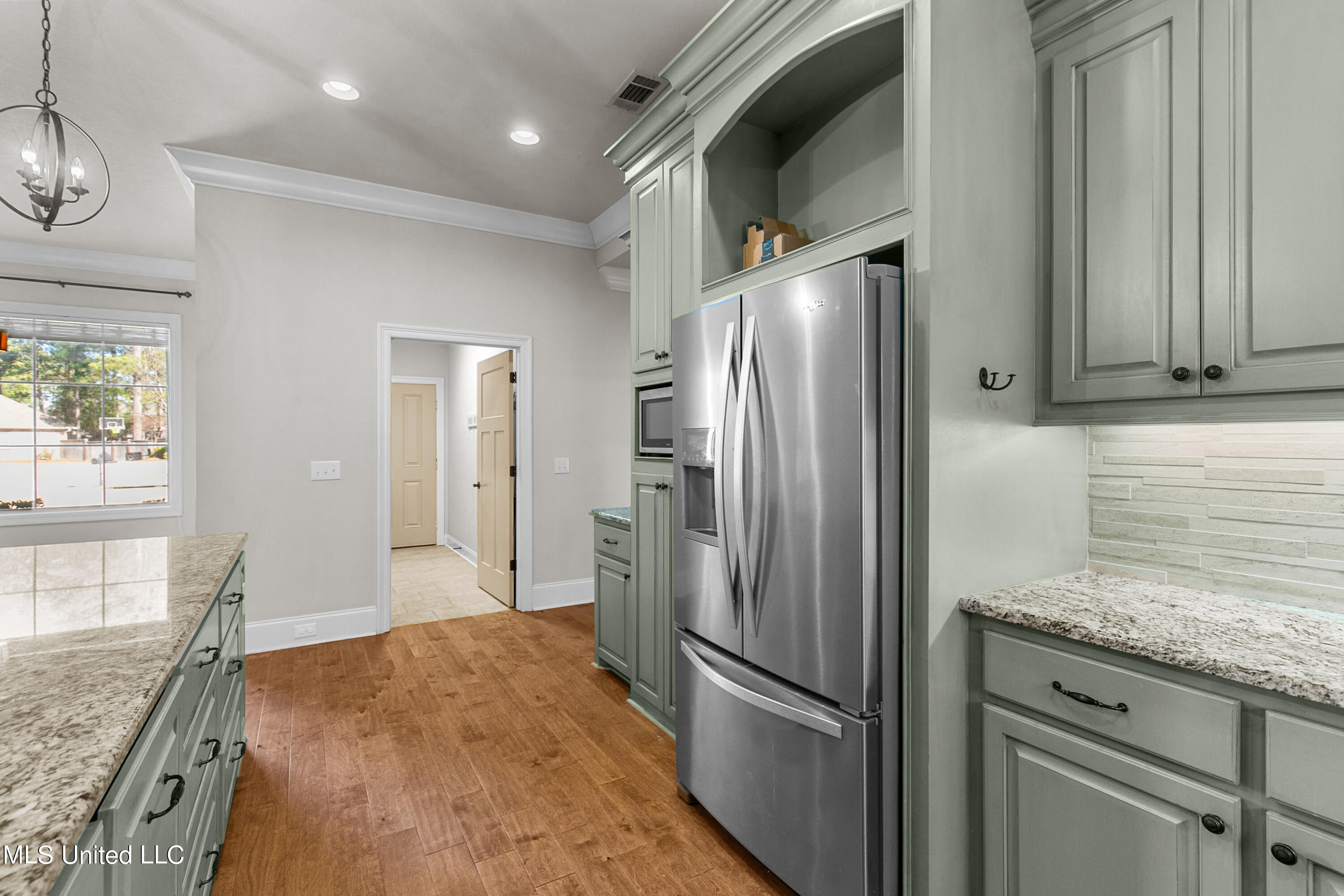 127 Hampton Place Madison, MS 39110 - Photo 13 of 28 127 Hampton-13