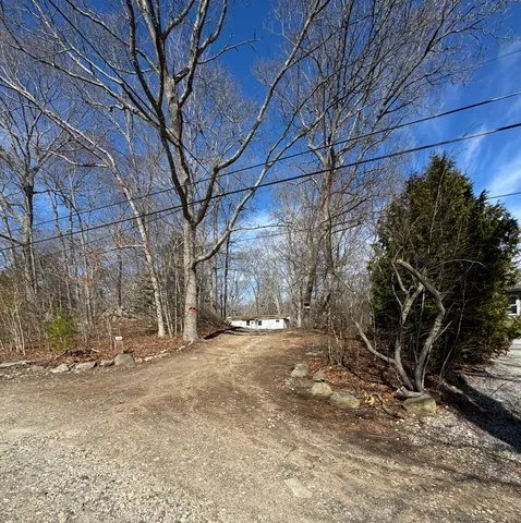 $115,000 | 14 Blaine Avenue, Clinton, CT 06413