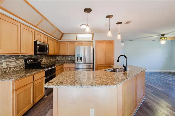 $389,000 | 28330 Peterson Camp Road, Brooksville, FL 34601