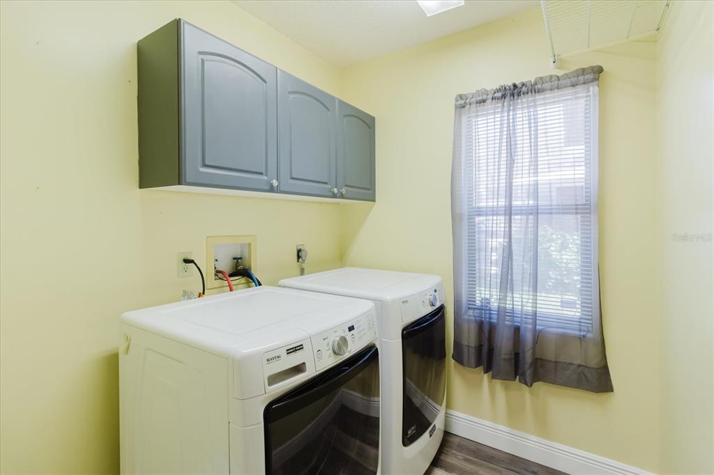 28330 Peterson Camp Road Brooksville, FL 34601 - Photo 53 of 81 a utility room with dryer and washer