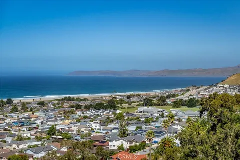 $1,370,000 | 2621 Maple Avenue, Morro Bay, CA 93442