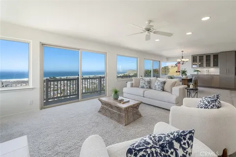 $1,370,000 | 2621 Maple Avenue, Morro Bay, CA 93442
