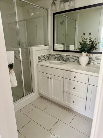 $1,280,000 | 93 Painted Trellis, Irvine, CA 92620