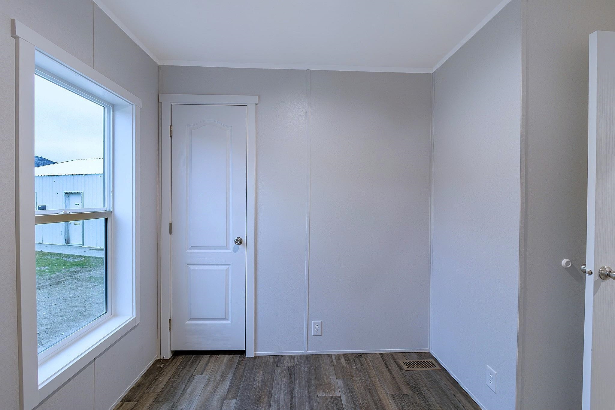 44900 North Wa 174 Route, Unit 73 Grand Coulee, WA 99133 - Photo 21 of 36