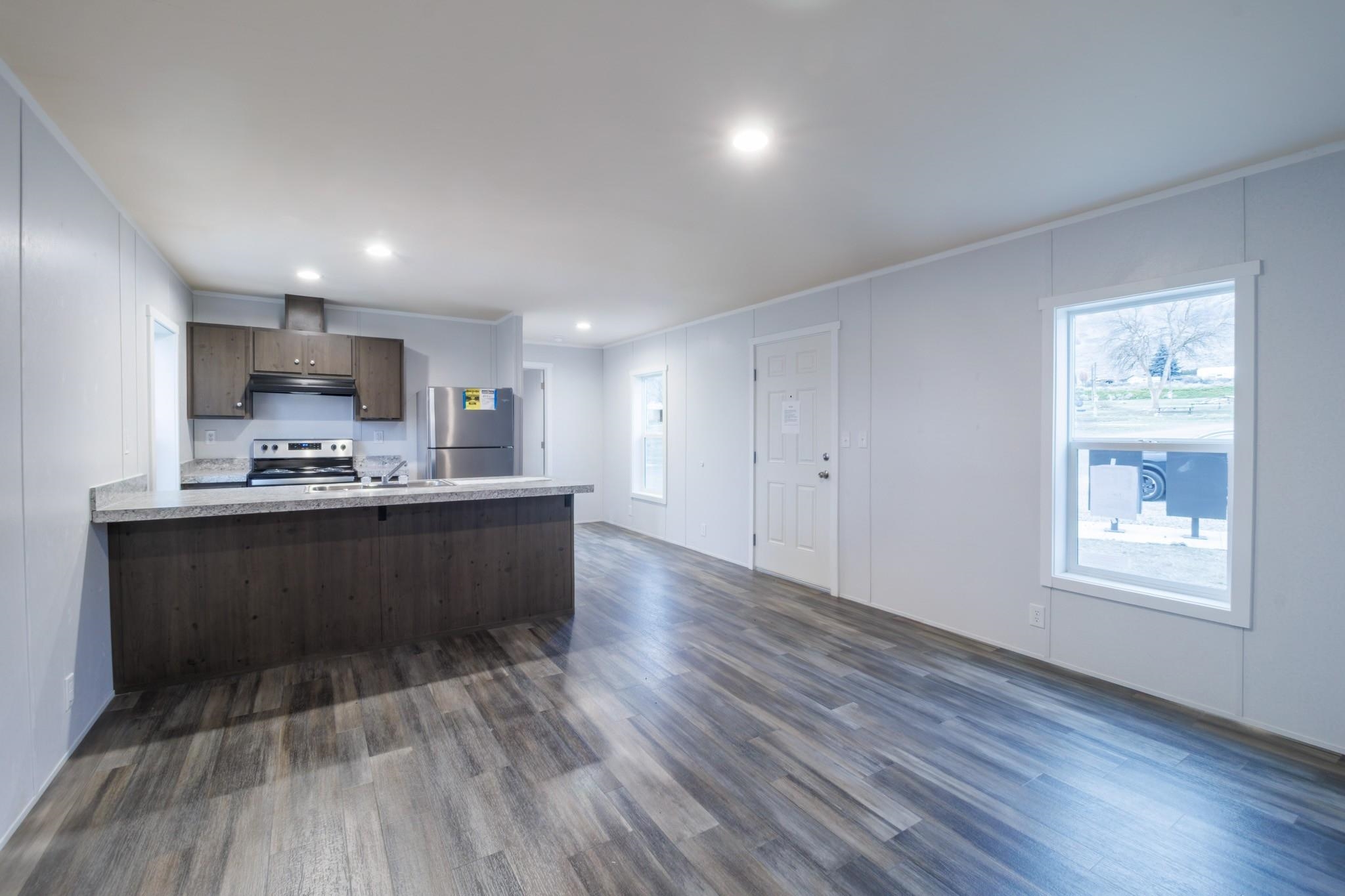 44900 North Wa 174 Route, Unit 73 Grand Coulee, WA 99133 - Photo 3 of 36