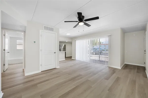 $1,795 | 7950 Blind Pass Road, Unit 4, St. Petersburg, FL 33706