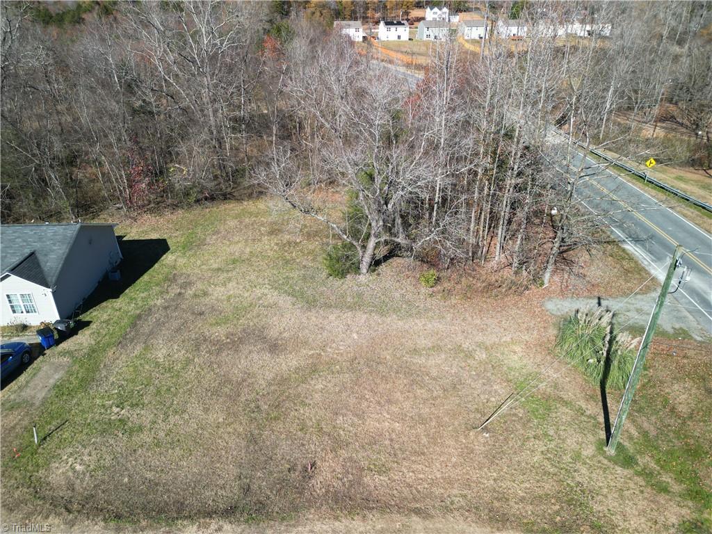 1291 Old Lexington Road Winston-Salem, NC 27107 - Photo 3 of 7