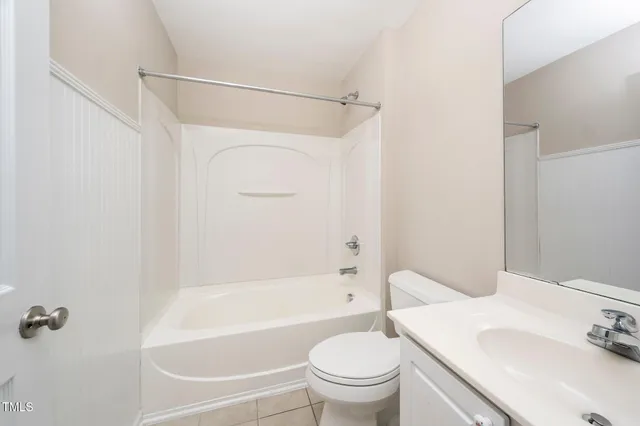 $254,999 | 2221 Valley Edge Drive, Unit 100, Raleigh, NC 27614