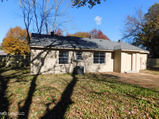 $1,575 | 2775 Normandy Cove, Horn Lake, MS 38637