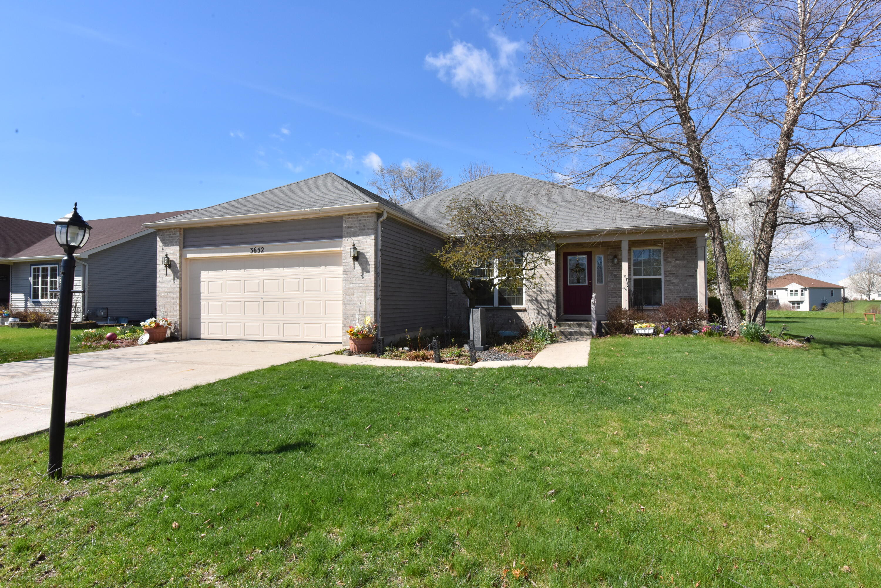 3652 92nd Place Sturtevant, WI 53177 - Photo 1 of 1 DSC_6926