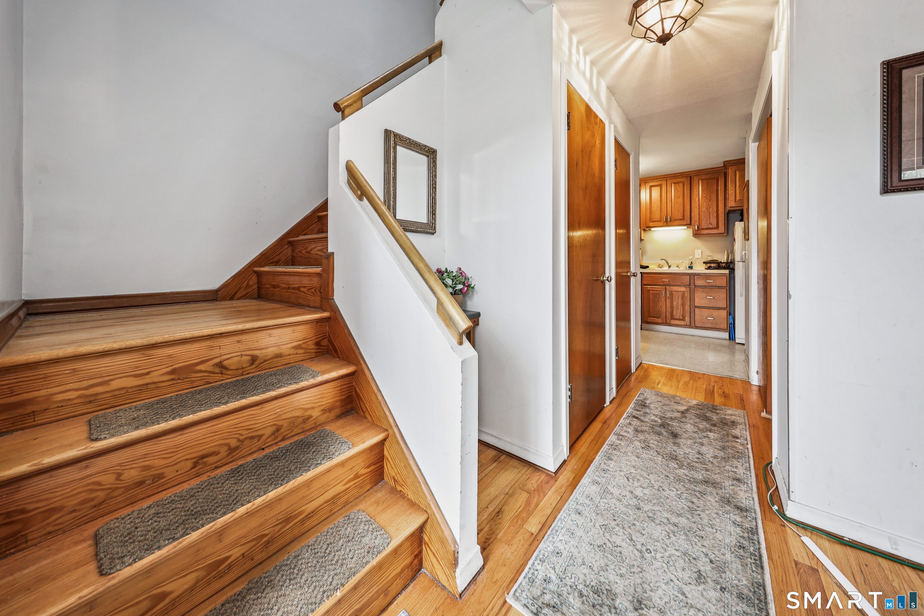 7 Sharon Lane, Unit 7 Wethersfield, CT 06109 - Photo 2 of 18