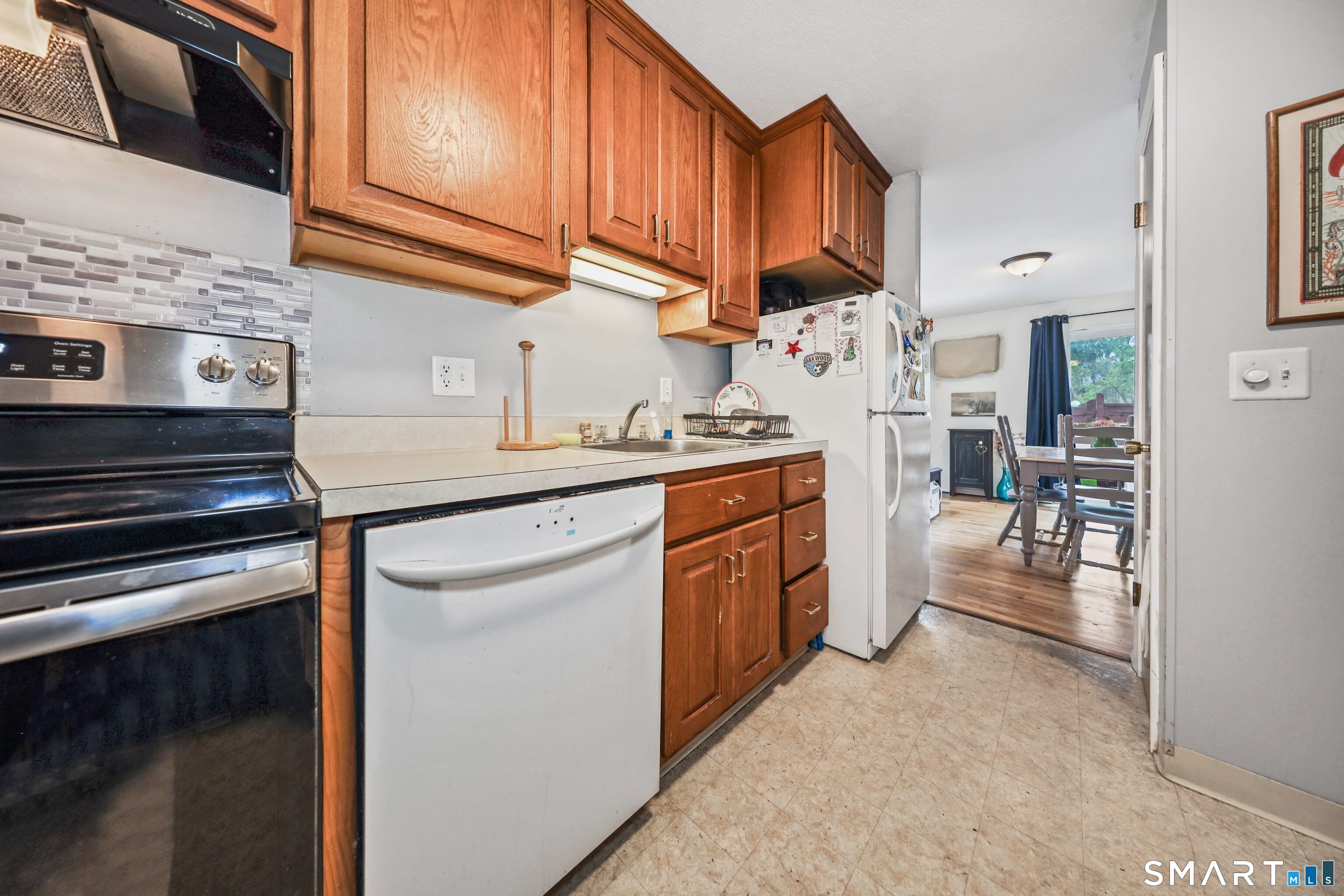 7 Sharon Lane, Unit 7 Wethersfield, CT 06109 - Photo 7 of 18