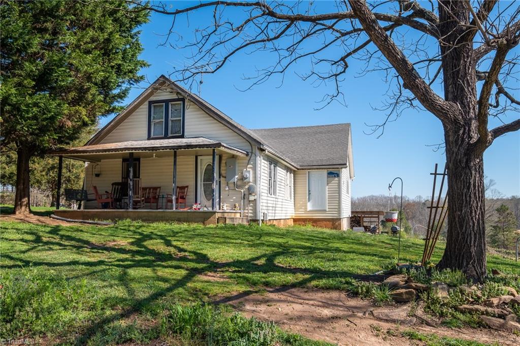 232 B Joe Layne Mill Road Elkin, NC 28621 - Photo 12 of 49 Gallery Image 12