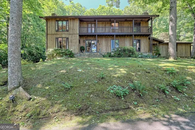 $724,900 | 192 Brookwood Drive, Blairsville, GA 30512