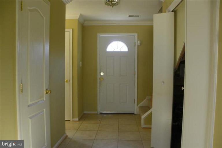 3347 Ryon Court Waldorf, MD 20601 - Photo 11 of 13 Entrance / Foyer