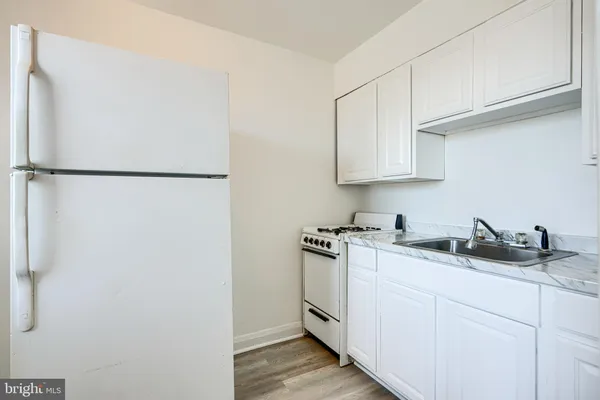 $1,200 | 5626 Midwood Avenue, Unit 1, Baltimore, MD 21212