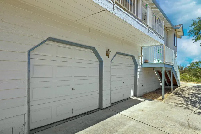 a view of a air conditioner