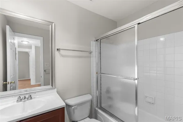 $199,900 | 5803 Waterman Boulevard, Unit 1E, St. Louis, MO 63112