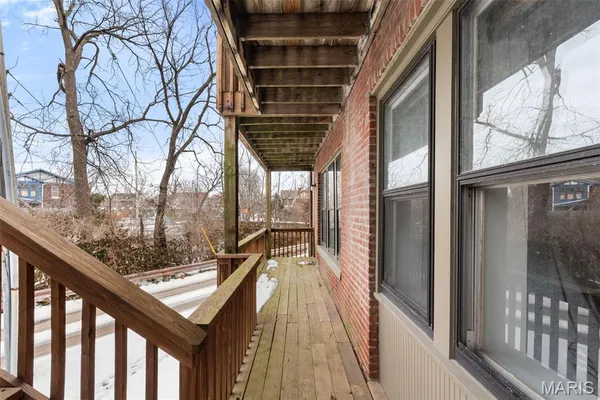 $199,900 | 5803 Waterman Boulevard, Unit 1E, St. Louis, MO 63112