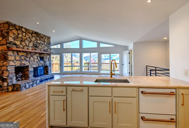 $589,000 | 5019 Wolffork Road, Rabun Gap, GA 30568