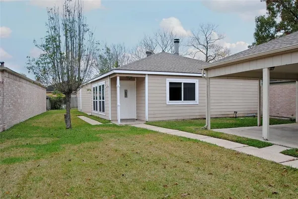 $2,200 | 16127 Queensdale Drive, Houston, TX 77082