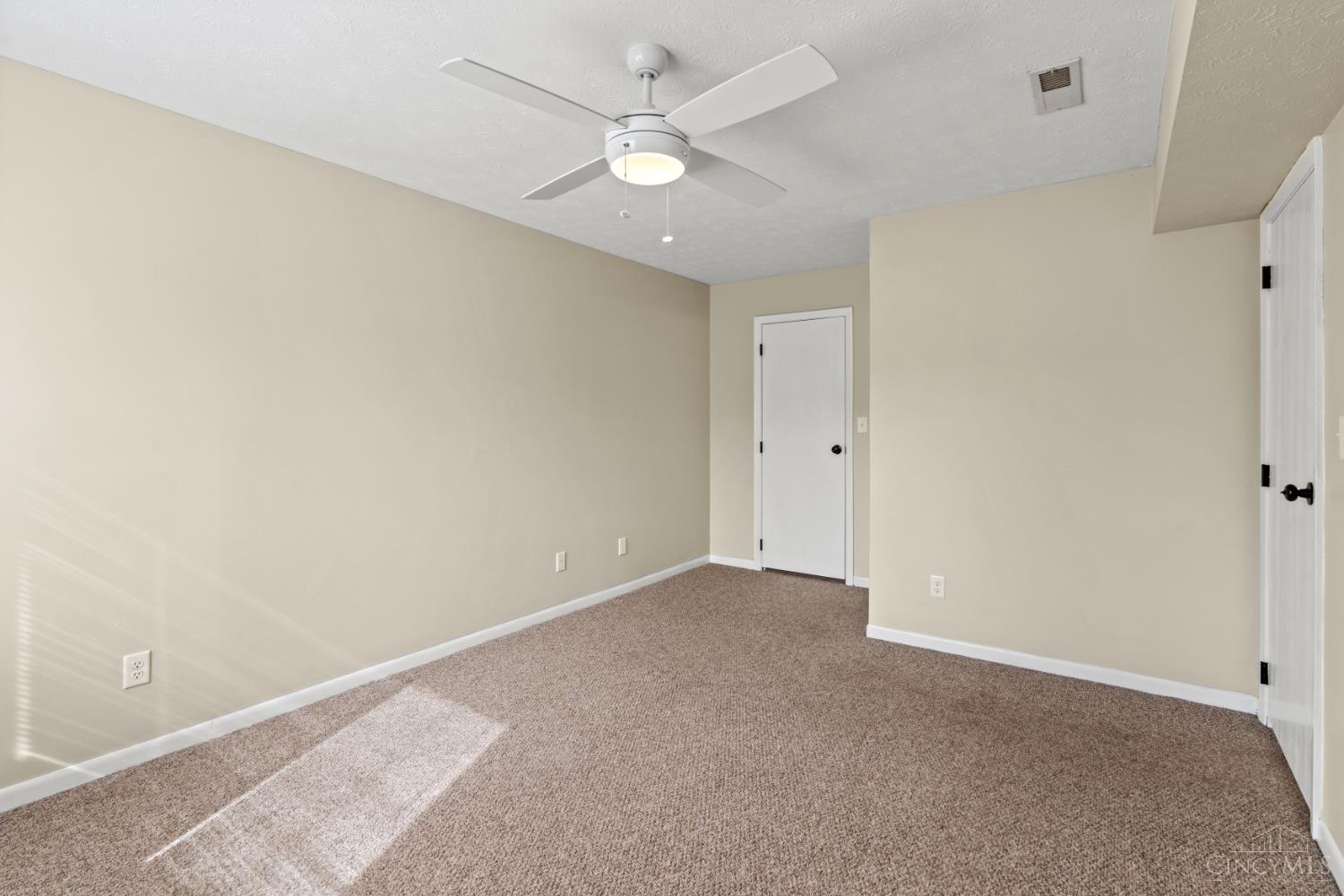 9319 Winton Road, Unit 1 Cincinnati, OH 45231 - Photo 17 of 24